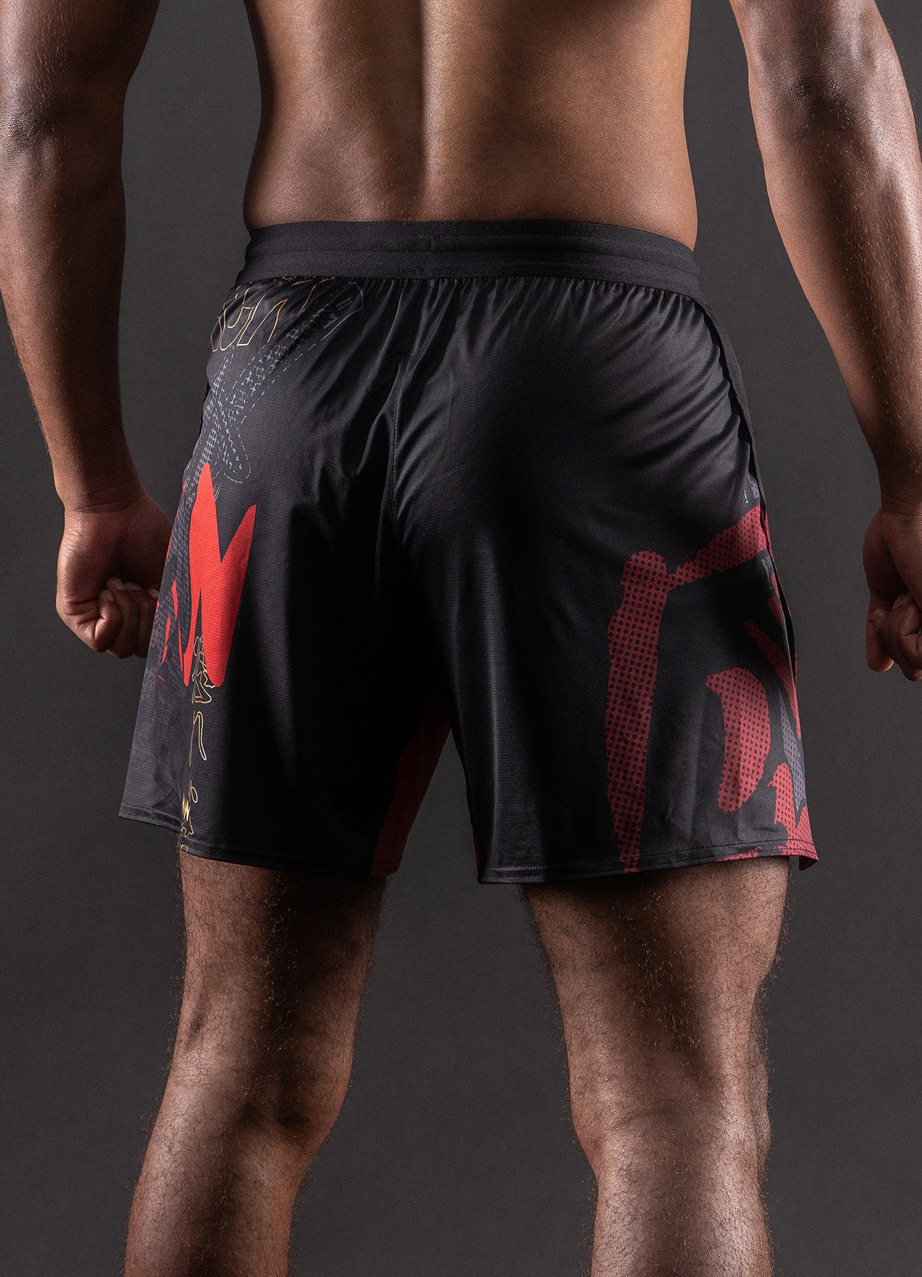 MMA Shorts Bar Tack AeroMax™ "ONI 鬼“ – Schwarz