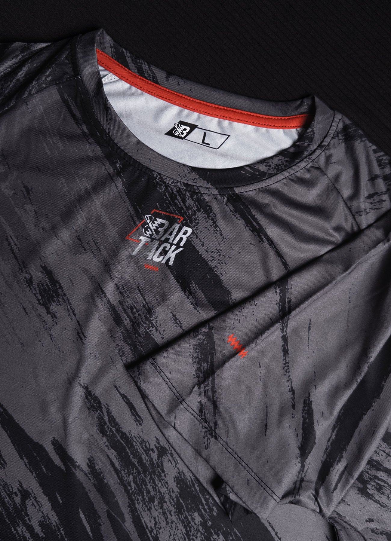 T-Shirt DryMax™ Lite Bar Tack "Warfare" – Dunkelgrau