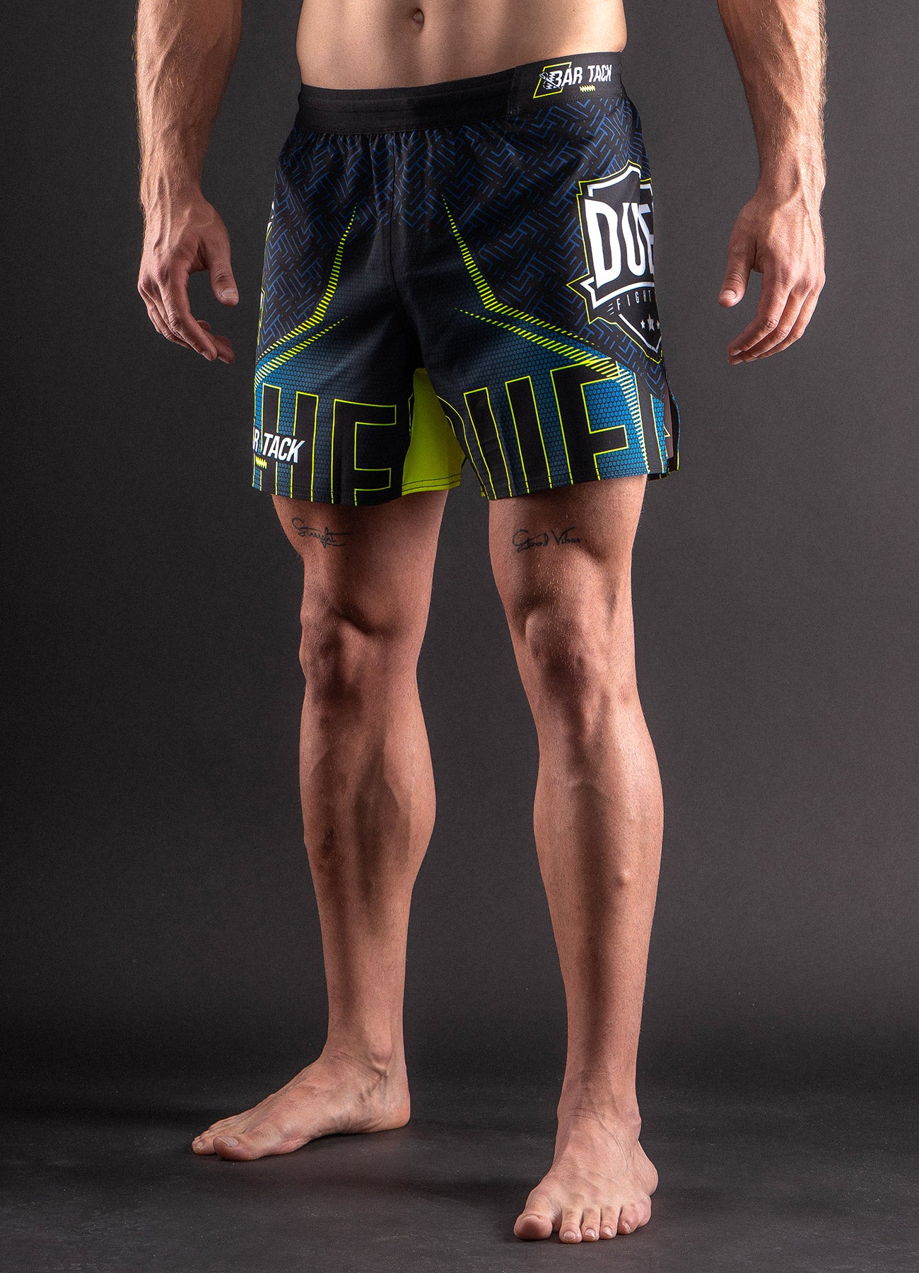MMA-Shorts AeroLite™ Bar Tack x Duel Fighting – Blau