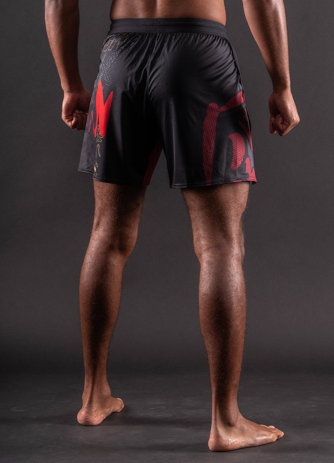 MMA Shorts Bar Tack AeroMax™ "ONI 鬼“ – Schwarz
