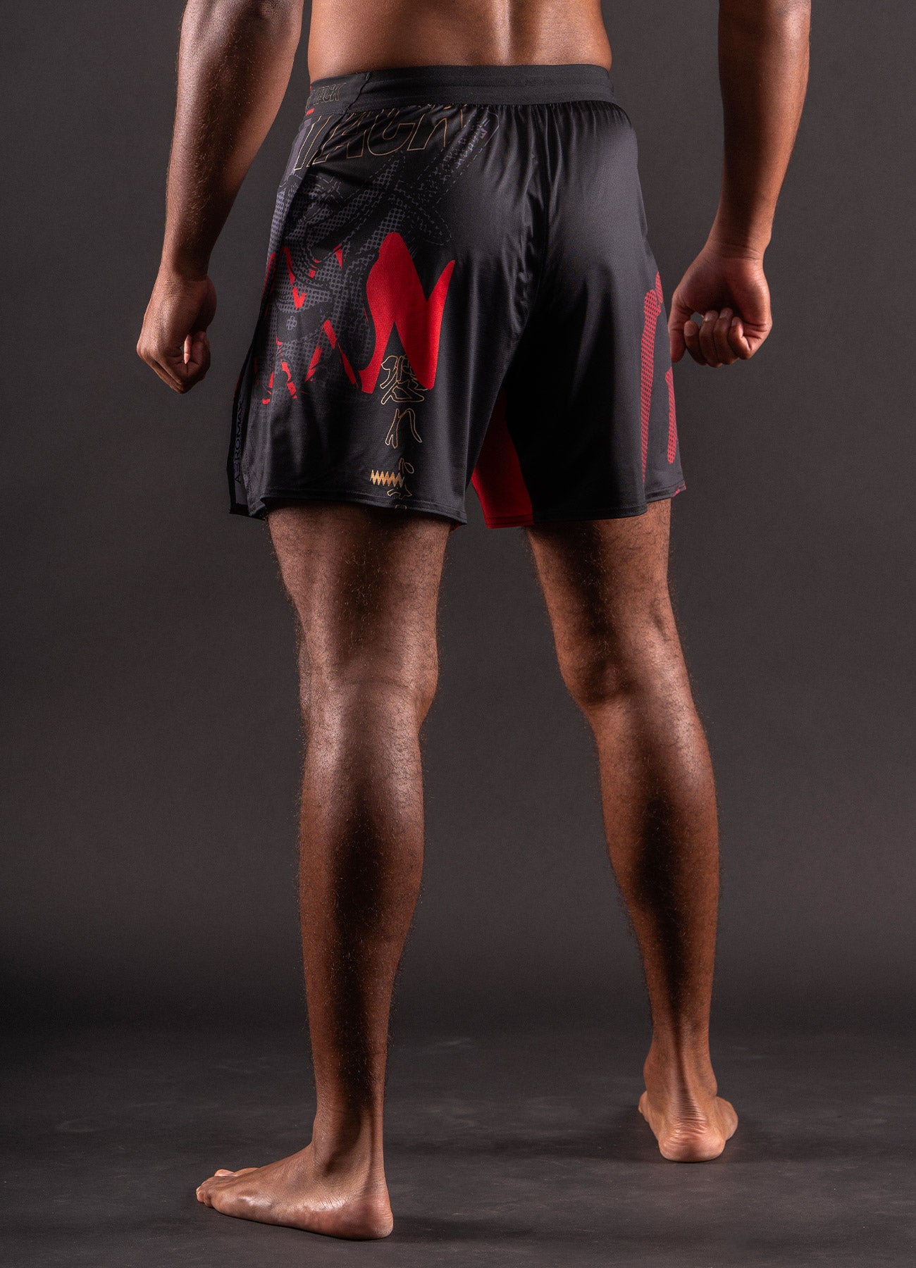 MMA Shorts Bar Tack AeroMax™ "ONI 鬼“ – Schwarz