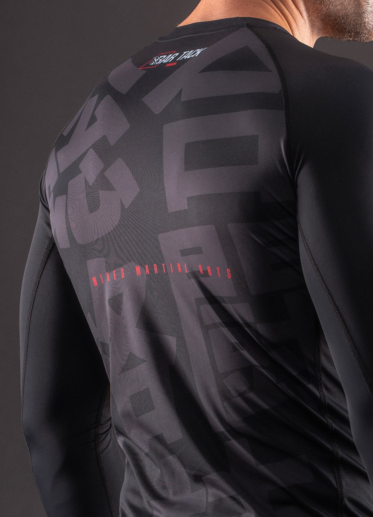 Rashguard Langarm Bar Tack „KUROGANE 黒鉄“ – Schwarz