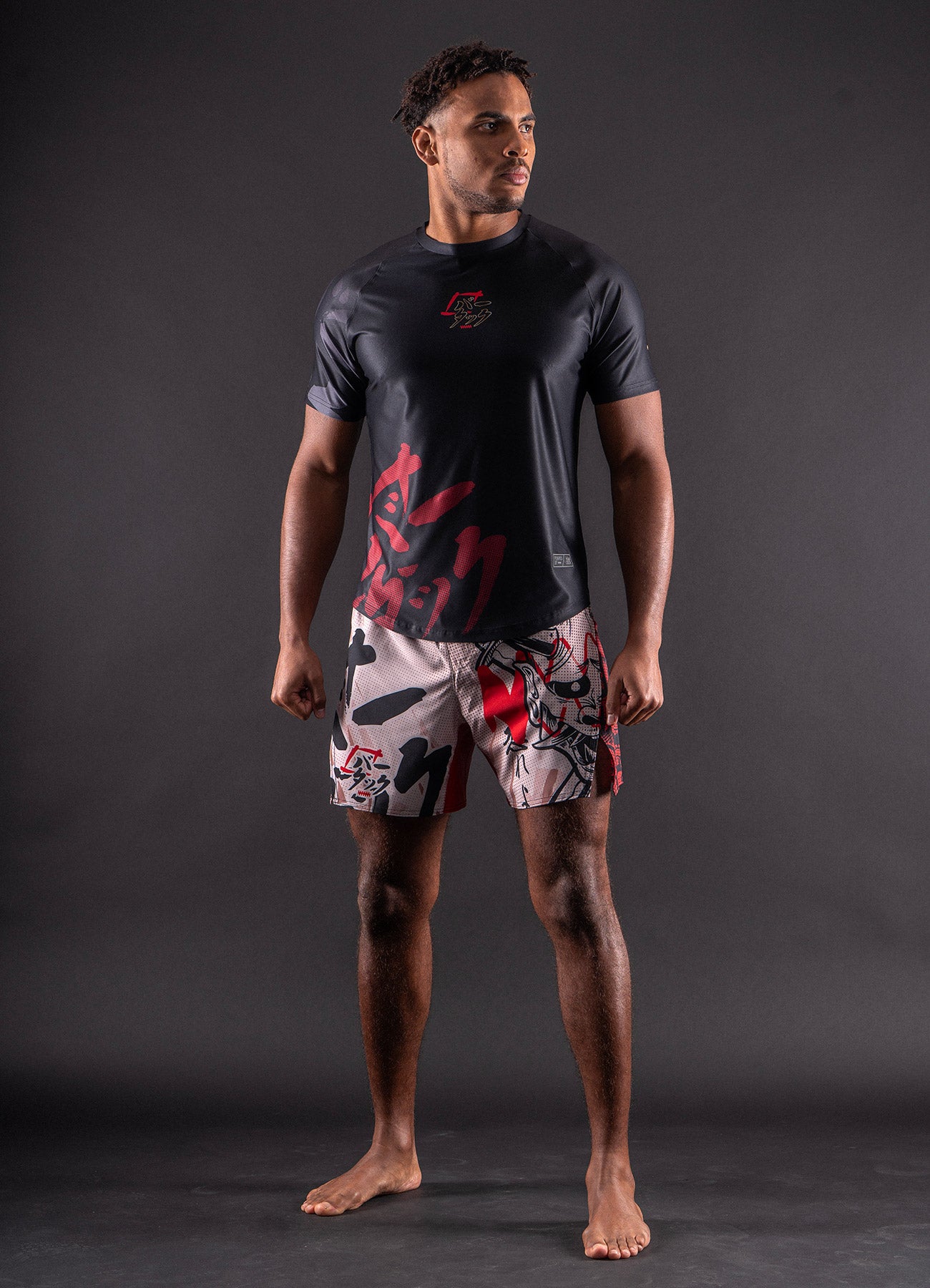 T-Shirt DryMax™ Kurzarm Bar Tack "ONI 鬼" – Schwarz