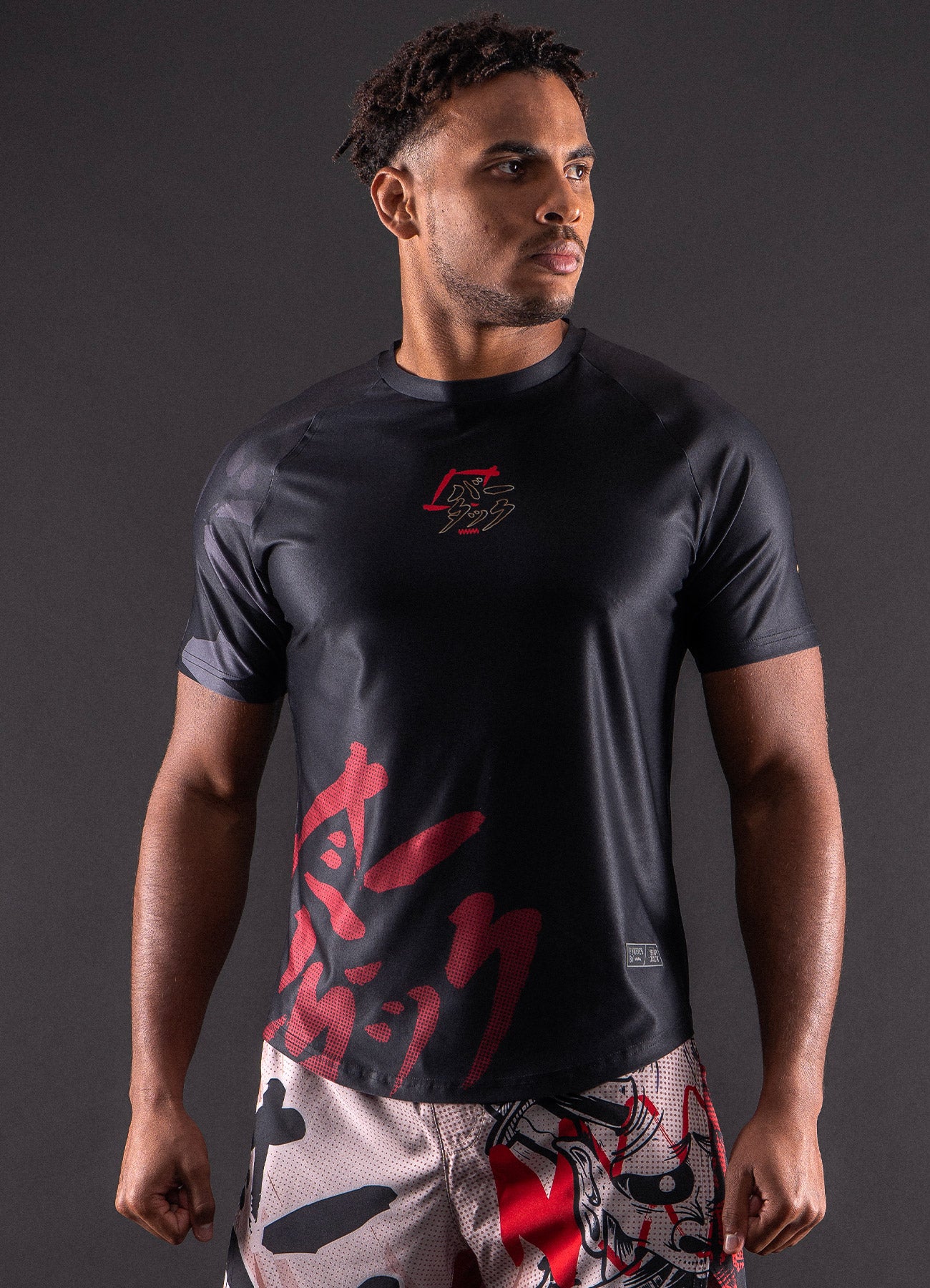T-Shirt DryMax™ Kurzarm Bar Tack "ONI 鬼" – Schwarz