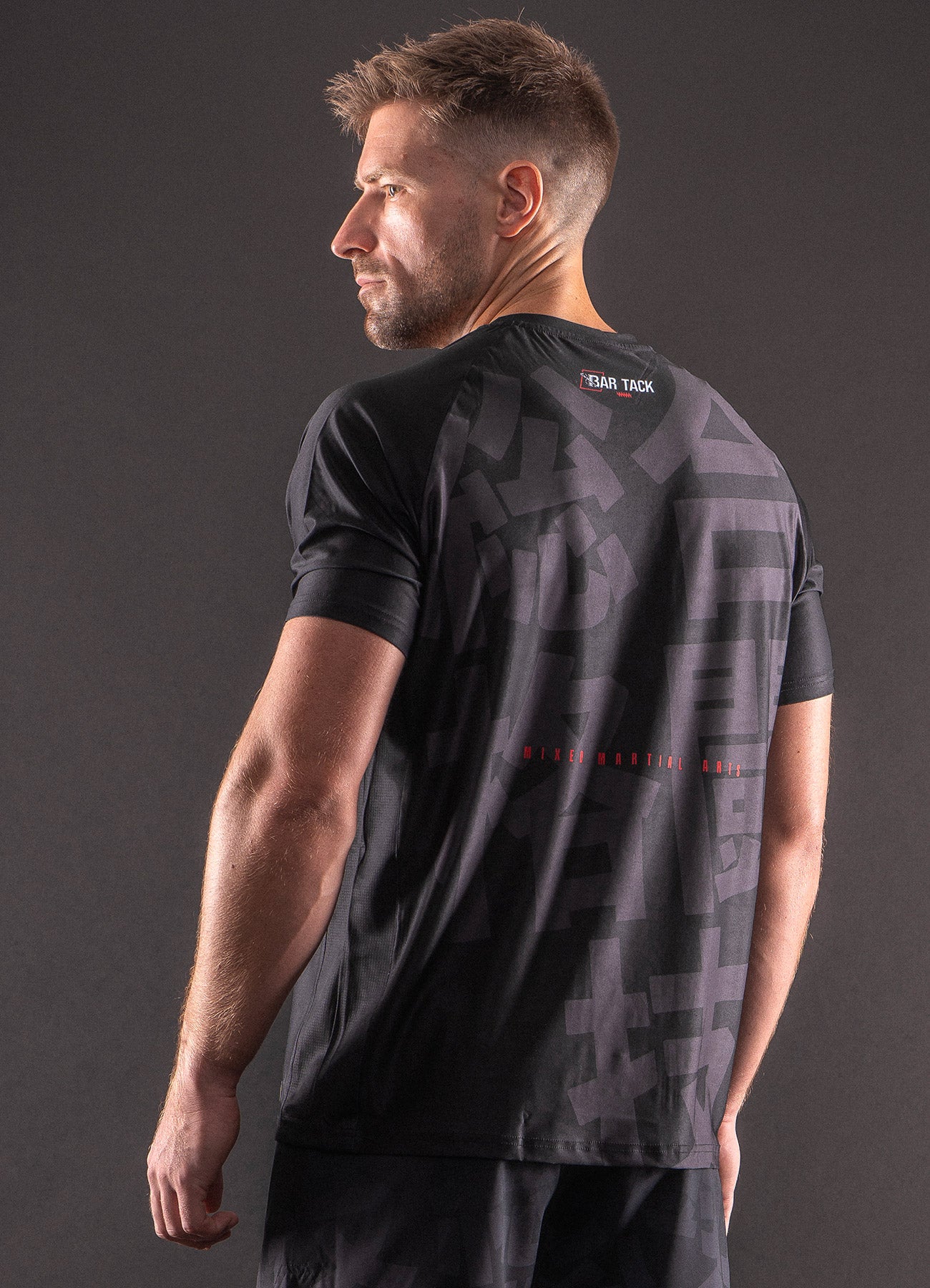 T-Shirt DryMax™ Kurzarm Bar Tack „KUROGANE 黒鉄“ – Schwarz