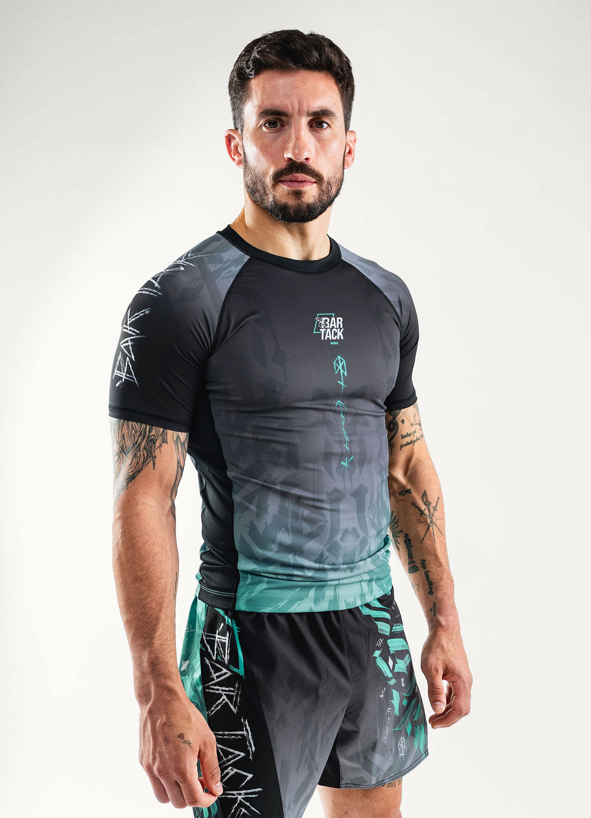 Rashguard Manches Courtes "ODIN" - Gris/Cyan