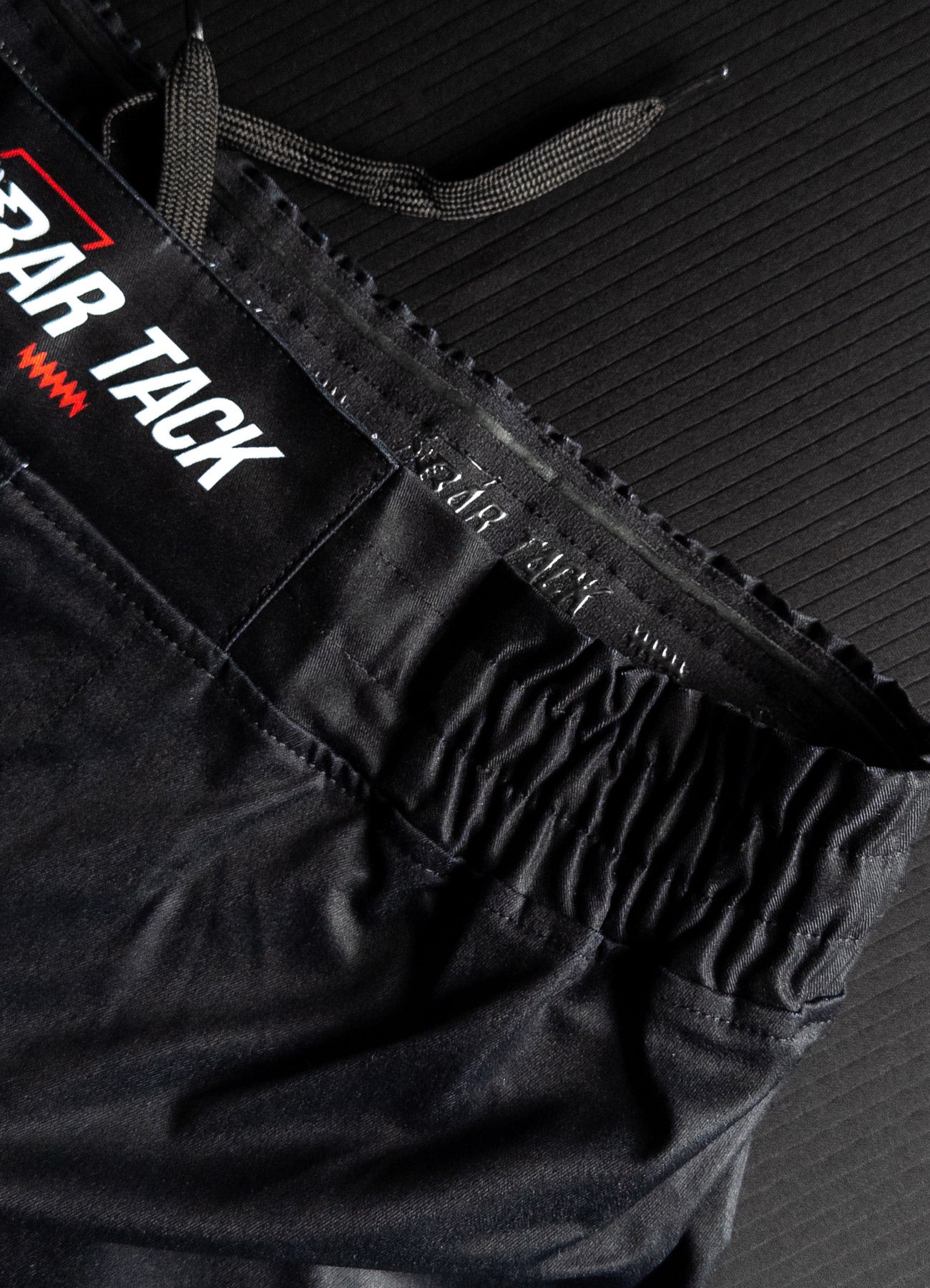MMA Shorts Bar Tack x FMMAF "Drift" - Schwarz