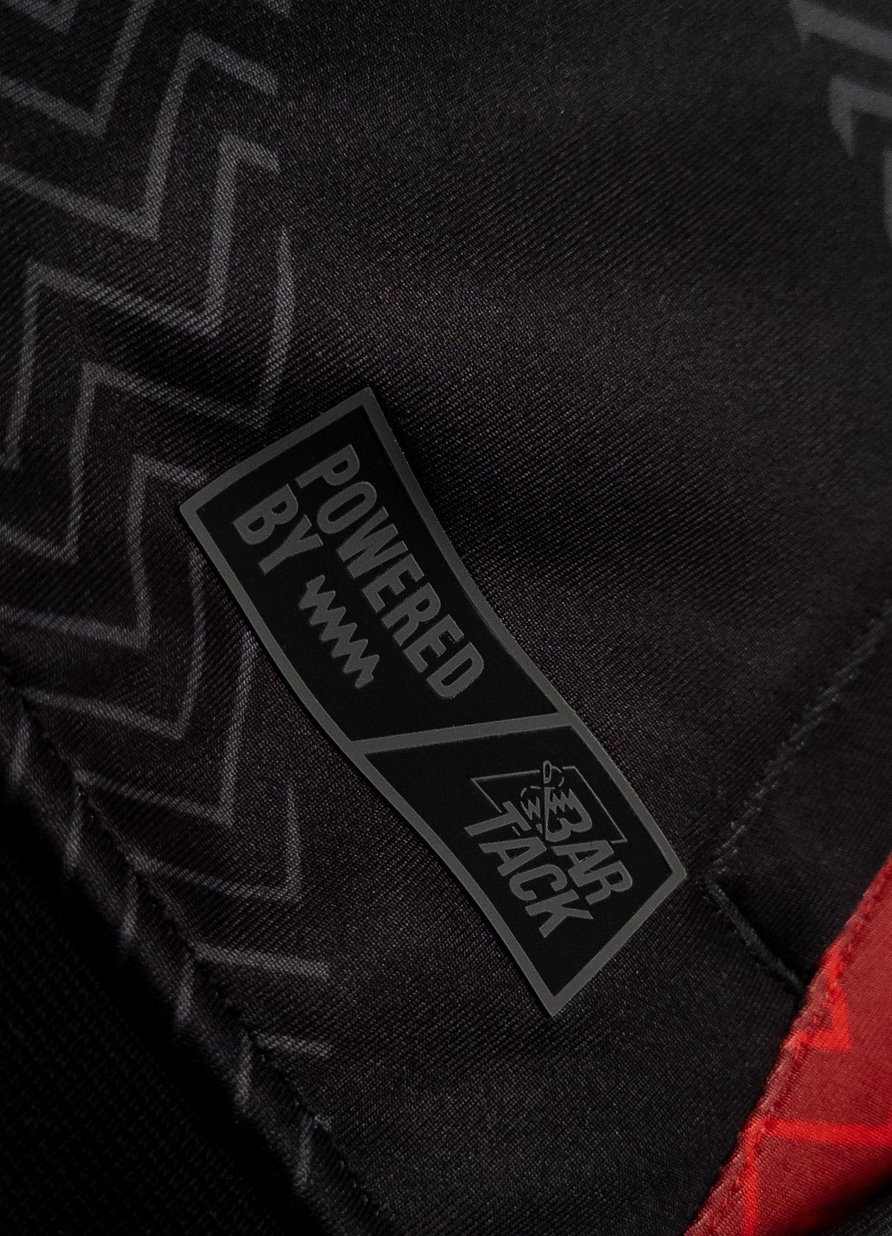 MMA Bar Tack x Daniel Woirin Trainingsjacke - Schwarz