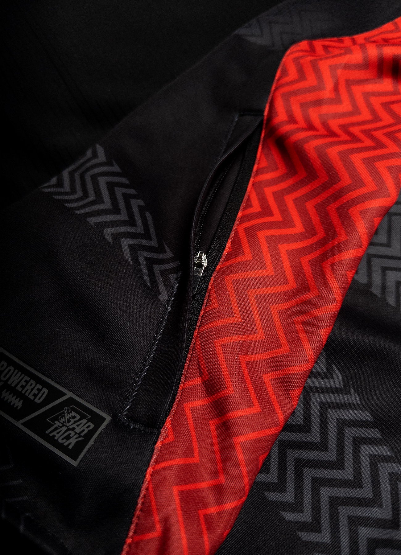 MMA Bar Tack x Daniel Woirin Trainingsjacke - Schwarz